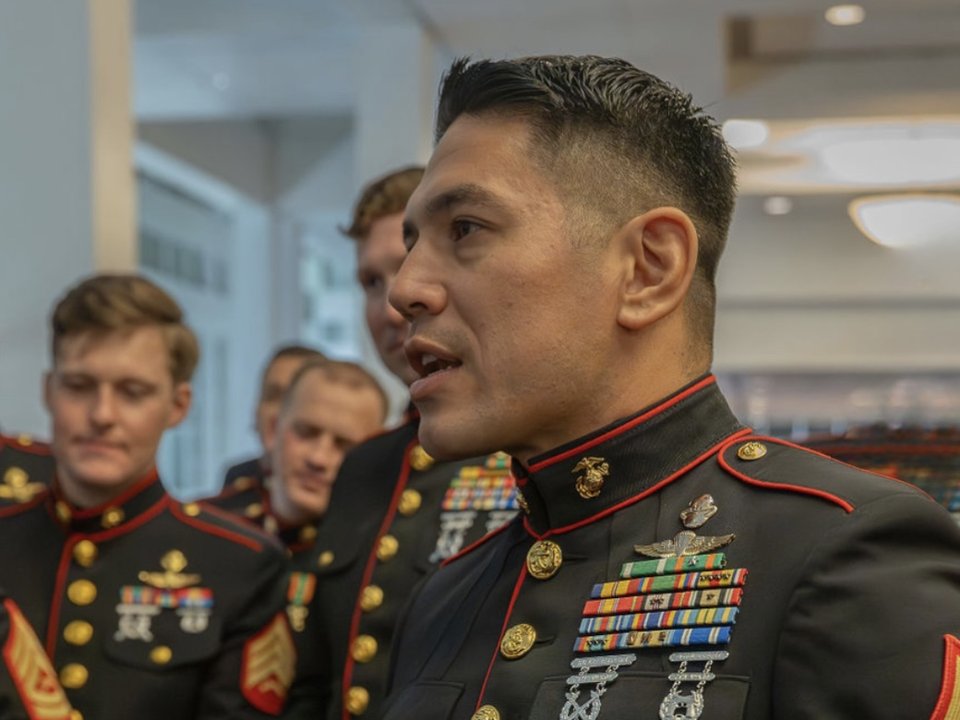 Mike Keevil, Recon Marine
